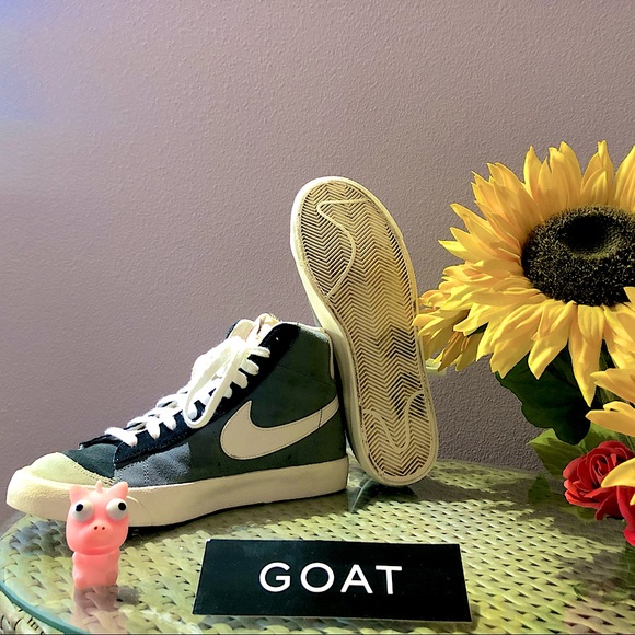 Sold! VNTG Nike Blazer Mid '77 Vintage Cool Grey Size 8 - Picture 4 of 9